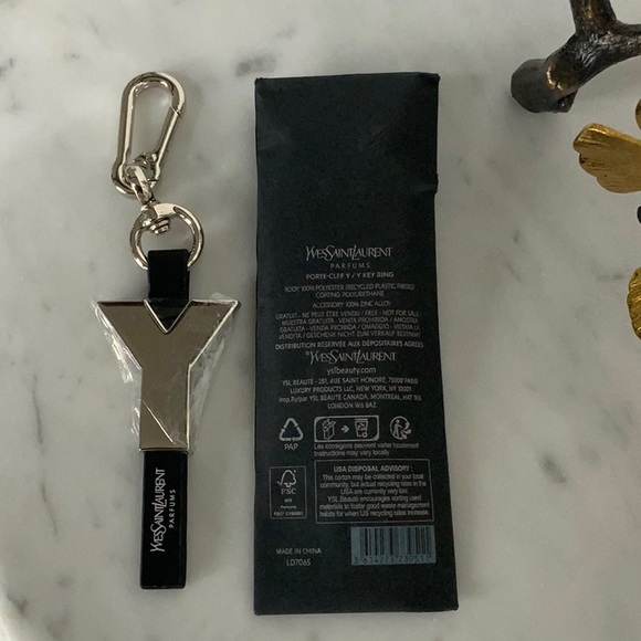 Yves Saint Laurent “Y” key ring Parfums Key Chain Metal New - Picture 2 of 4